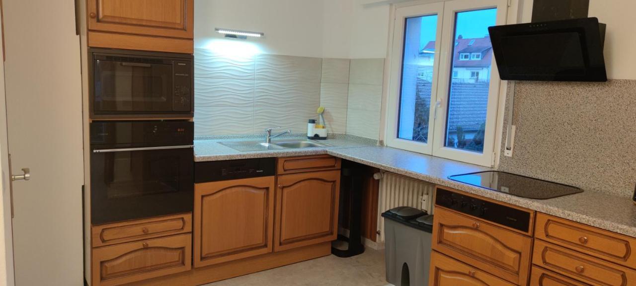 Schoene Und Optimal Gelegene Wohnung Og Weisskirchen المظهر الخارجي الصورة